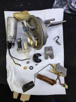 Alle metalen delen gezandstraald