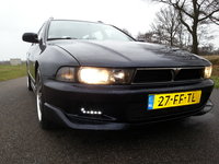 Hier zit enige steenslag